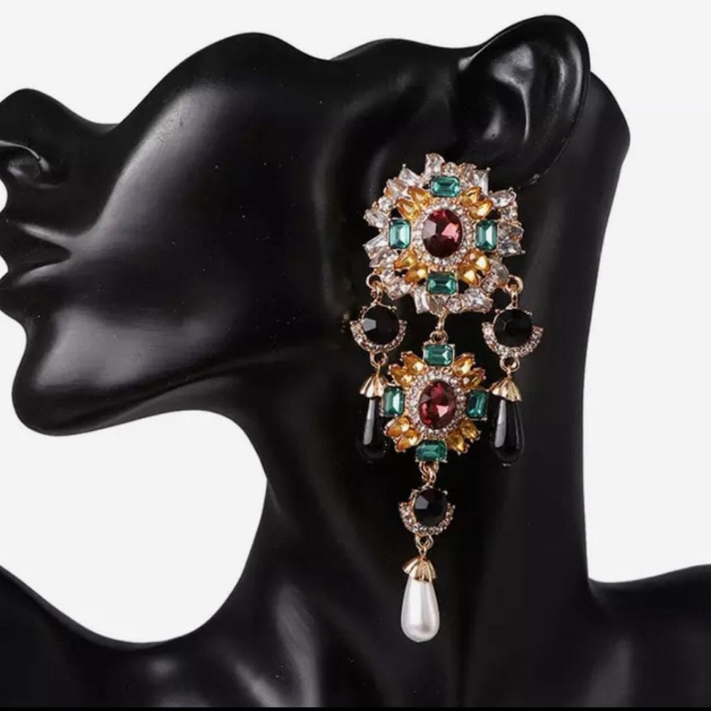 Elizabeth Statement Earrings